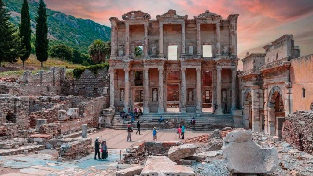 Private Tour of the Ancient City of Ephesus